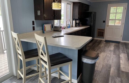 Lewiston House | Veeder Lodge Summary: