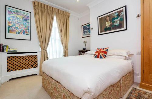 Churchill House | Veeve - Politics in Pimlico