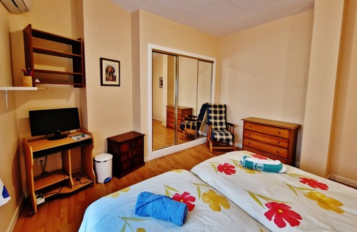Velez de Benaudalla Apartment | VELEZ NAZARI CENTER 1