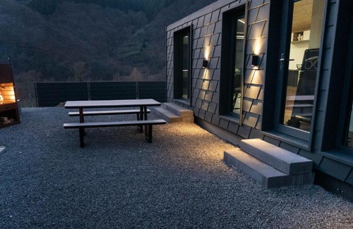 Enkirch House | Velo & Wohnen -NEU- Elektroräder inklusive-Sauna-Moselblick
