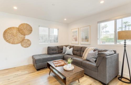 Santa Ana Heights House | Velvet Sand II by AvantStay Steps to Newport Beach