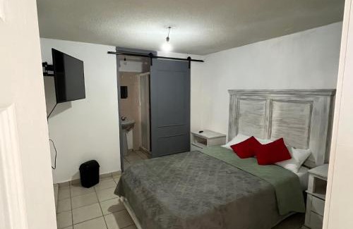 Leon House | venator house habitación #9