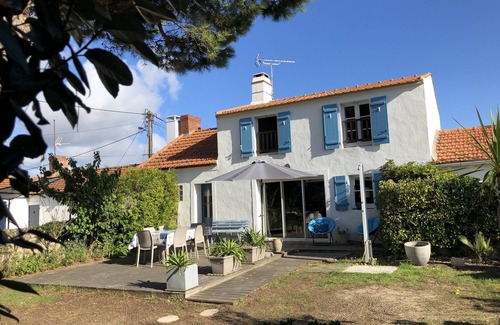 La Gueriniere House | Vendée house 50 metres from the beach