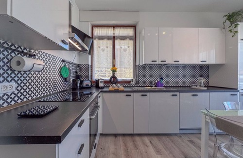 Civitanova Marche Apartment | Veneto Apartments - Modern & Central
