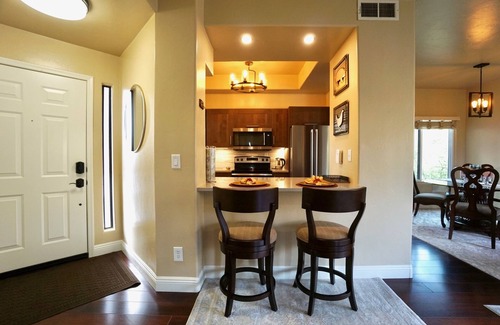 Tucson Condo | Ventana Canyon Resort-Style Condominium