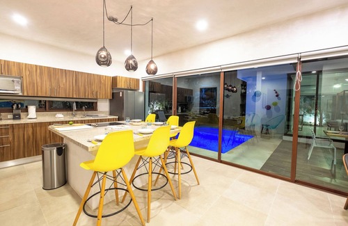 Akumal Villa | Ventura-Akumal-Incredible Artists retreat!