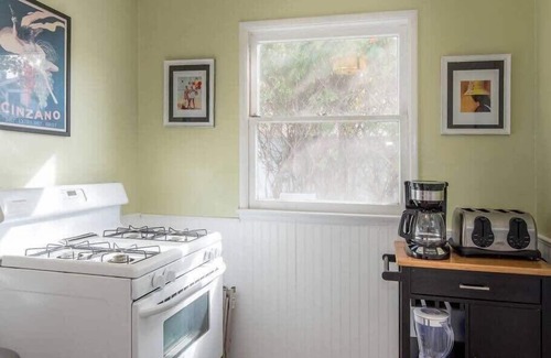 Pierpont Bay House | Ventura Beach Cottage Long Short Term Available