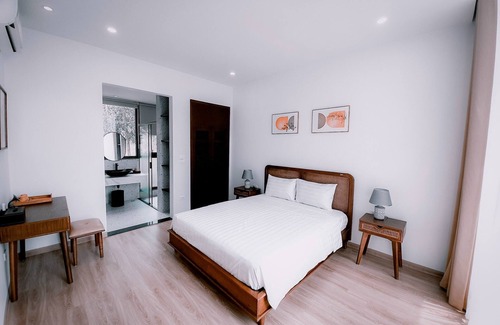 Phuc Yen Villa | Venus G&J Villa - F3.17 by MAPSTAR