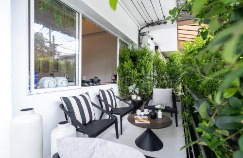 Old City House | Venus I 7 Bedrooms ן Old City I Daily Housekeeping