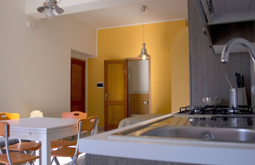 Castellammare del Golfo Apartment | Veranda sul Porticciolo - Studio with sea view "Luce".