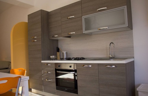 Castellammare del Golfo Apartment | Veranda sul Porticciolo - Studio with sea view "Luce".