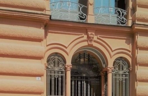 La Spezia Historic Centre Apartment | Veranda Liberty, Luxury Apartment