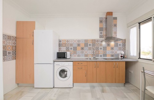 Chiclana de la Frontera House | VERANO EN CHICLANA - Charming apartment in the center - Free Wi-Fi