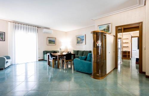 Castellammare di Stabia Apartment | Verde Acqua
