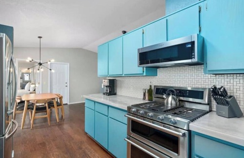 Cottonwood-Verde Village House | Verde Valley Views - Gameroom, Hot Tub, BBQ grill, Outdoor Fire Table