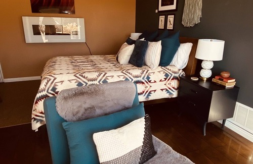 Kanab House | Vermilion Oasis a Hikers Heaven