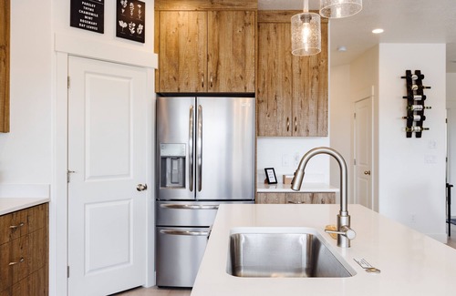 Apple Valley House | Vermillion Villa | A Desert Escape