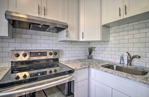 Central Beach Apartment | Vero Beach Studio-Walk to Ocean & Restaurants