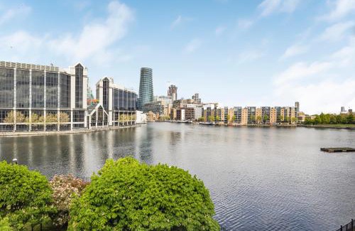 Island Gardens Apartment | Verv Isle of Dogs