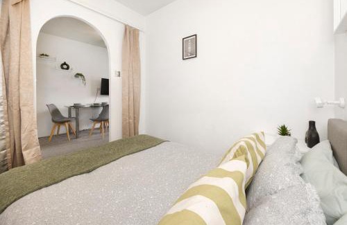 Island Gardens Apartment | Verv Isle of Dogs