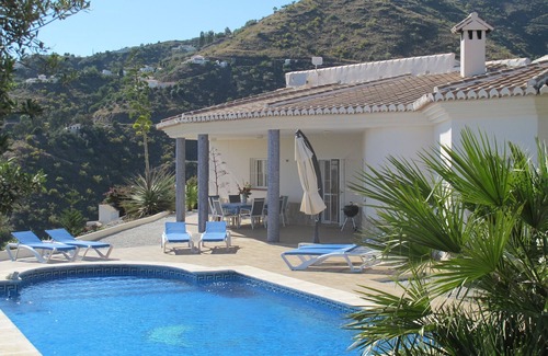 Arenas Villa | VERY BEAUTIFUL VILLA IN A QUIET LOCATION WITH GREAT VIEW SEA AND MOUNTAIN