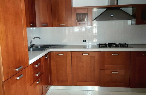 Lake Bracciano Apartment | Very central apartment in Bracciano with free access to private beach