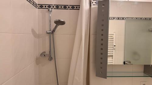 Schwabing Apartment | Very central apartment in the best location in Munich