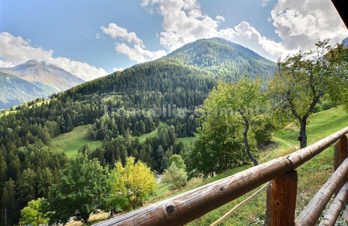 Grimentz Ski Chalet | Very comfortable chalet on 2 levels for 6 people, living room with wood-burner, kitchen area with di