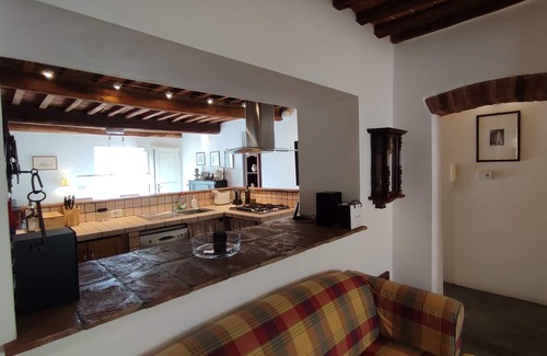 Caldana House | Very cozy, antique town house to relax and unwind