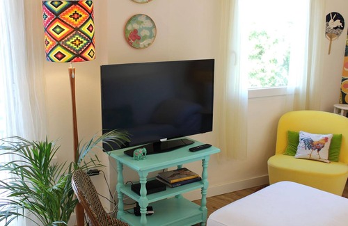 Sur Apartment | Very cute apartment, 2 bedrooms, PARKING