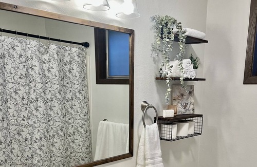 Lewiston Condo | Very nice, clean, roomy, and comfortably furnished condo.