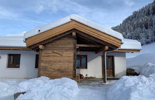 Beaufort Ski Chalet | Very nice cottage for 15 in the heart of Beaufortain