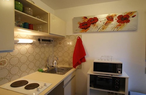 Mandelieu-La-Napoule Apartment | VERY NICE T1 ALCOVE IN A SECURE RESIDENCE WITH 3 POOLS