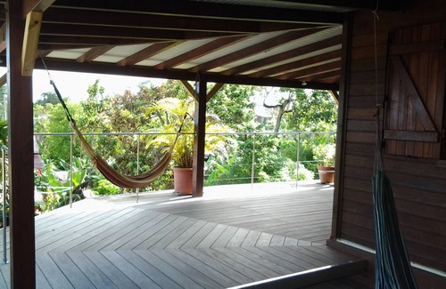 Capesterre-Belle-Eau Villa | VERY NICE RED WOODEN VILLA WITH SEA VIEWS