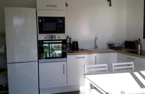 Pietrosella Apartment | Very nice new apartment rez of garden seen sea