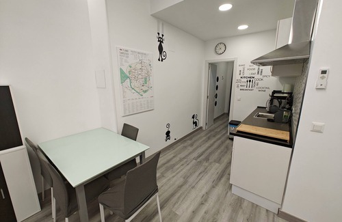 Ciudad Lineal Apartment | Very quiet area, all brand new