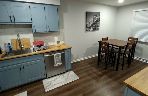 Columbus House | very quiet, safe neighborhood Centrally located