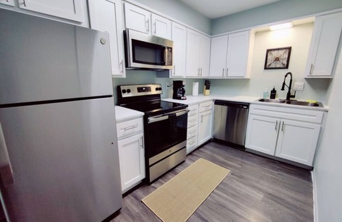 Lakewood Apartment | Very Spacious Lakewood 1 Bedroom Apartment