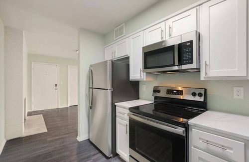 Lakewood Apartment | Very Spacious Lakewood 1 Bedroom Apartment