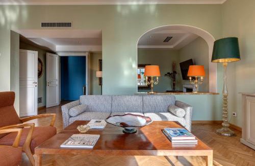 Santa Maria Novella Apartment | Vespucci Luxury Apartment with Amazing View by Mamo Florence
