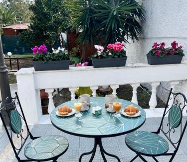 Ercolano Bed & Breakfast | VesuvioSerenityRoom