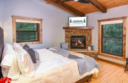 Pigeon Forge House | Veteran Host Pets Allowed Sleeps 4 No Minimum Nights