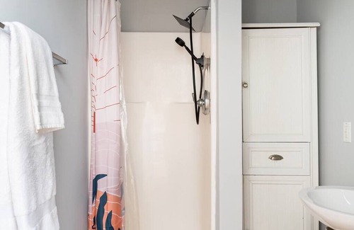 Port Royal Apartment | Veteran Owned Port Royal Escape