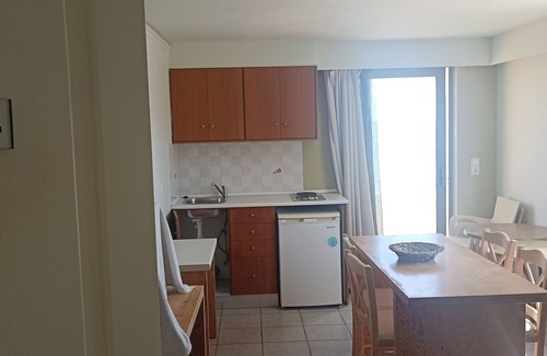 Kato Stalos Hotel | Vetoula hotel suite B4 on Stalos sandy beach