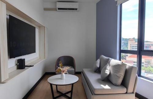Kota Kinabalu Apartment | Vetro11 Beside QEH1 by JUNE Homestay