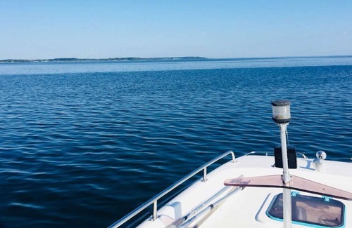 Zeuthen Boat Rental | vetus 915 - license-free houseboat - KUHNLE-TOURS Zeuthen
