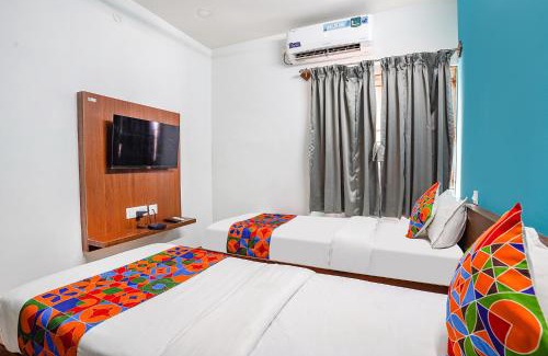 Bengaluru Hotel | Via RLV Green Palace - Nr Kengeri Satellite Town