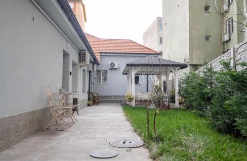 Timisoara Apartment | VIBE Villa