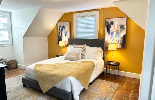 Brockton Apartment | Vibrant City Home 4BD 2BA