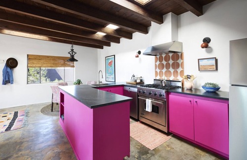Santa Fe Apartment | Vibrant, Light-Filled “Onu Suite” @ La Dea